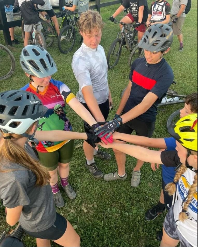 Hellbenders riders and teammates gathered together